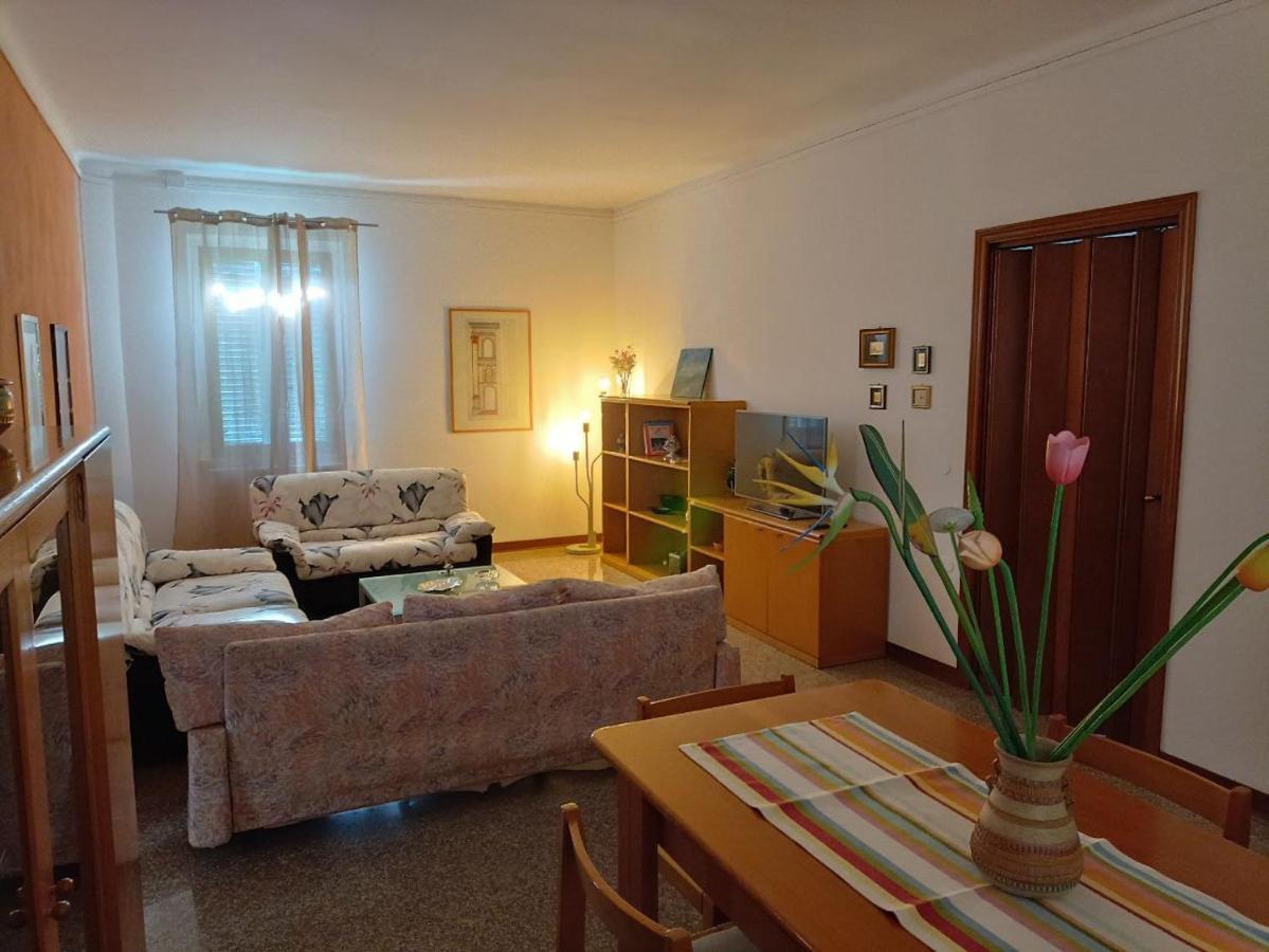 Villa Casa Vacanze Magnolia à Porto SantʼElpidio Extérieur photo